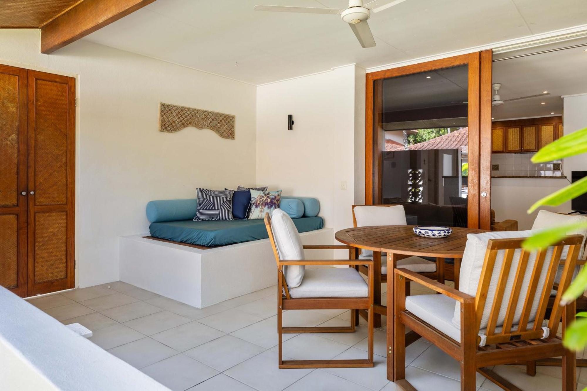 Surya Beachfront Villa Port Douglas Kültér fotó